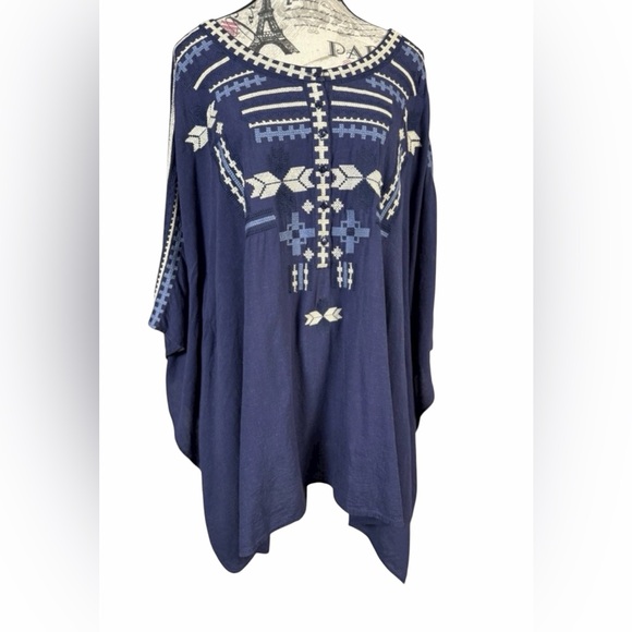 Monoreno Tops - Monoreno Navy Boho Chic Tunic with Geometric Embroidery Linen Blend Size L